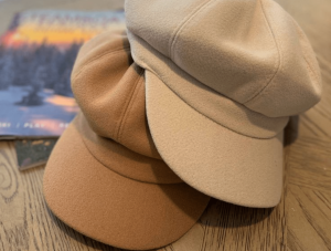 Nón được sử dụng kỹ thuật Tie Dye